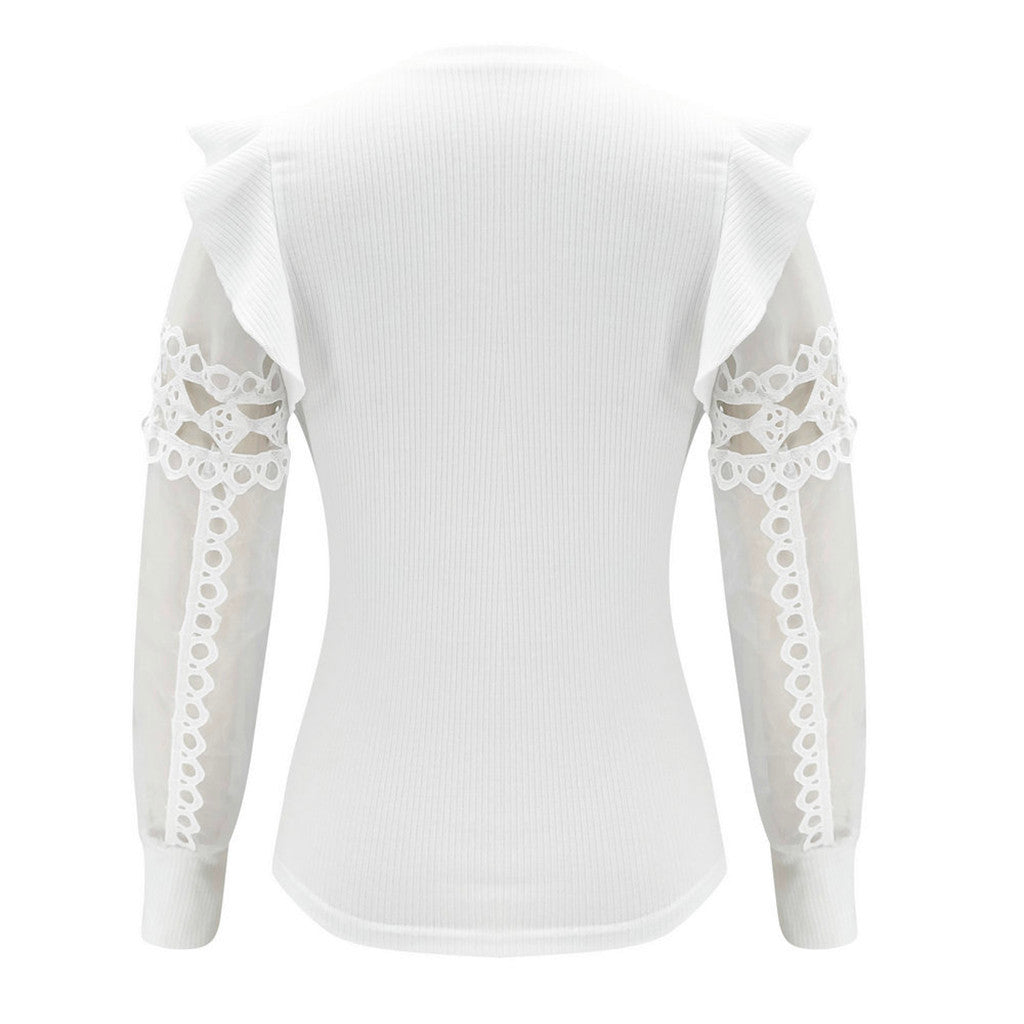 Haut tricoté blanc en maille détail en dentelle