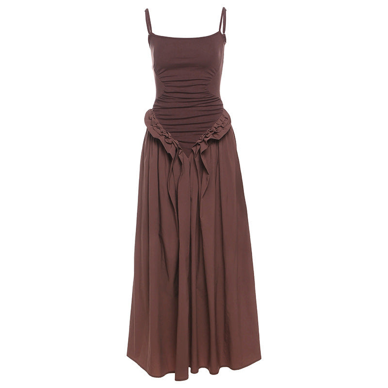 Robe trapèze plissée à taille ajustée et couleur unie