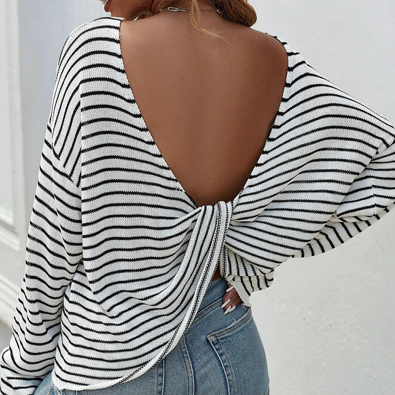 Pull croisés dos nu à manches longues et rayures