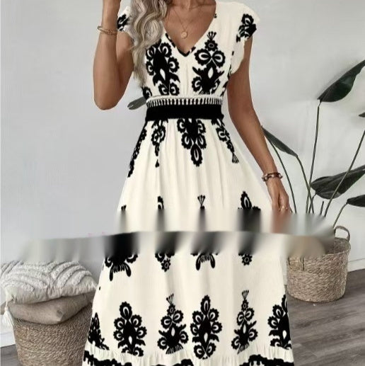 Robe trapèze ample à col en V et imprimé
