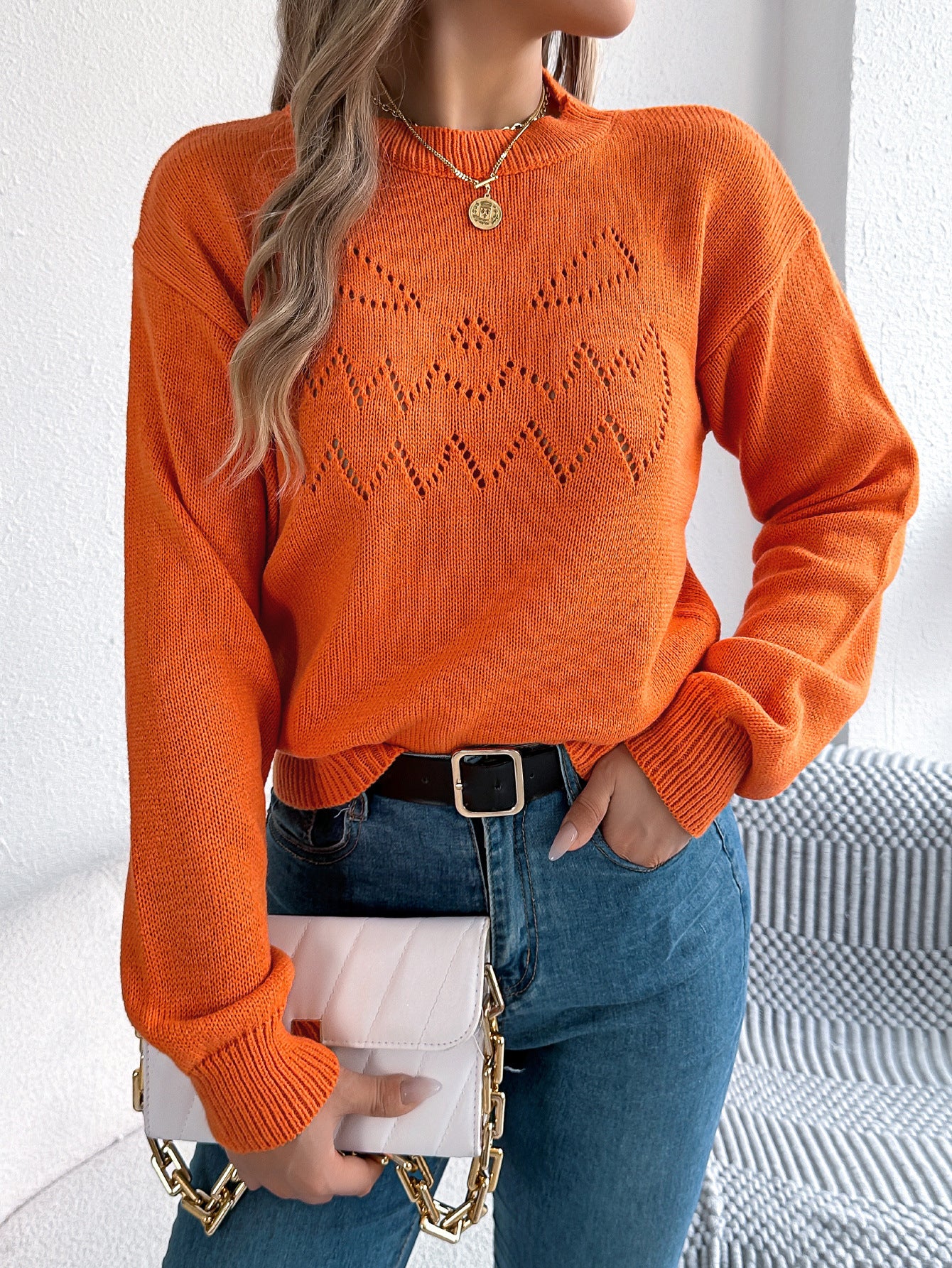 Pull Halloween lanterne ajourée