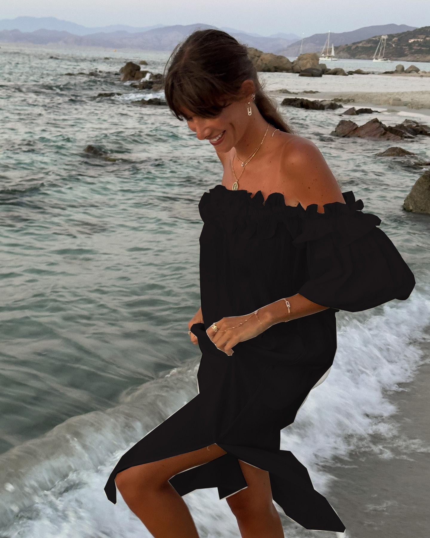 Robe fendue à col nu en coton et lin