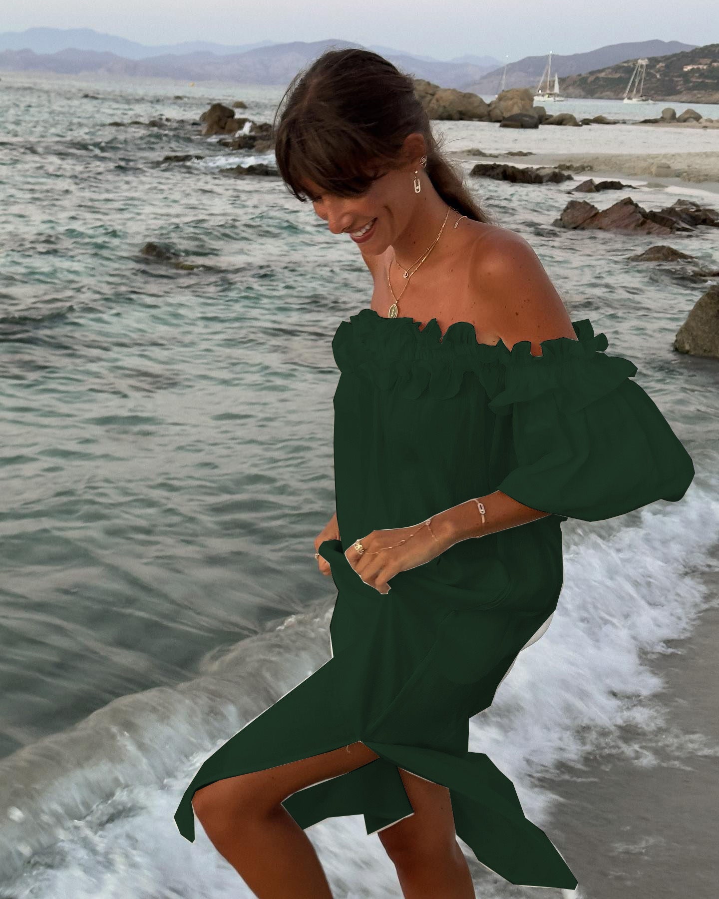 Robe fendue à col nu en coton et lin