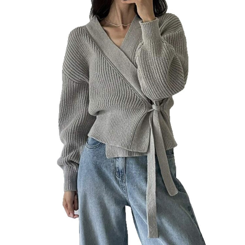 Pull à nouer avec col en V