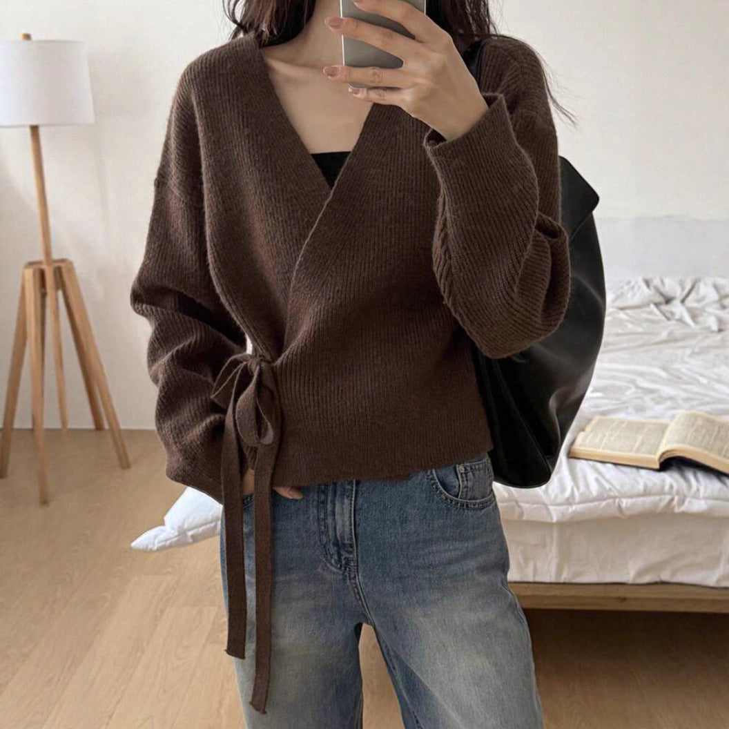 Pull à nouer avec col en V