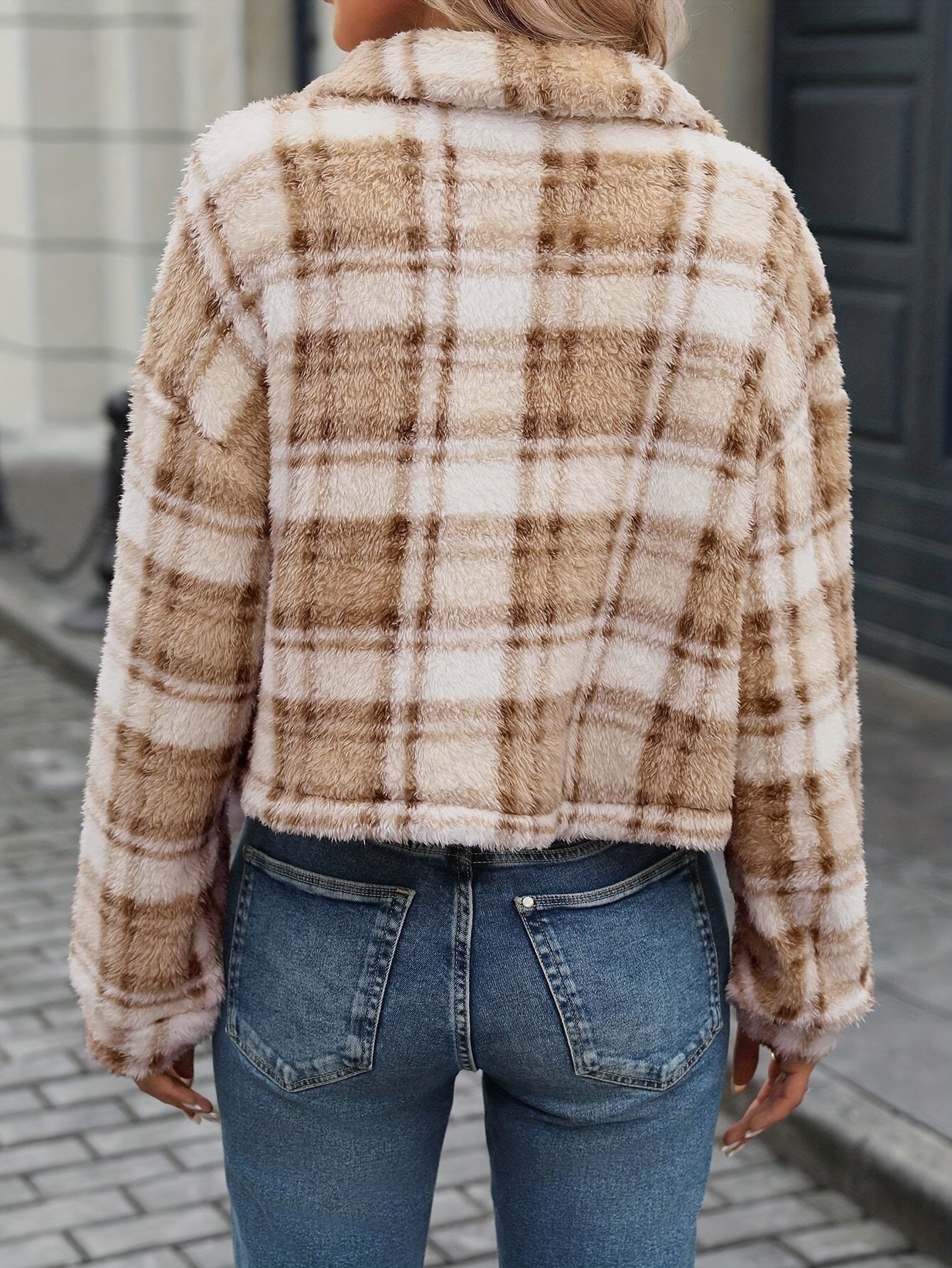 Veste boutonné en peluche double face