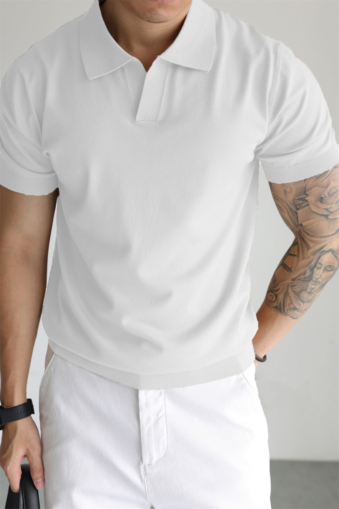 T-shirt à revers amples pour homme