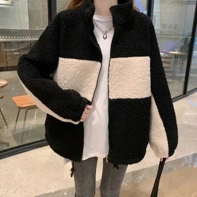 Veste court ample et décontracté pour femme en duvet d'agneau, assorti à tout