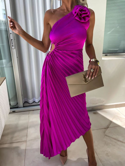 Robe asymétrique plissée à une épaule