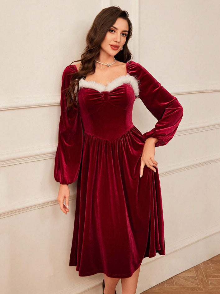 Robe de Noël vintage, manches longues, col carré, élégante et cintrée