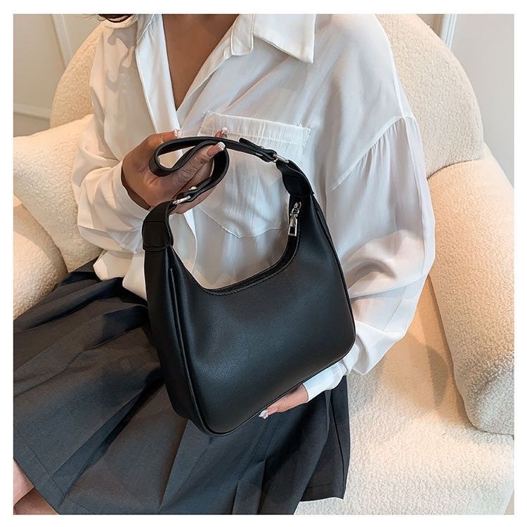 Sac à main minimaliste design épuré