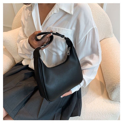 Sac à main minimaliste design épuré