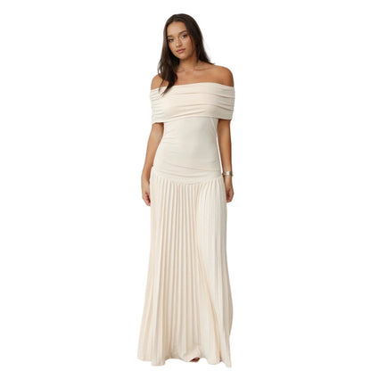 Robe plissée à épaules dénudées