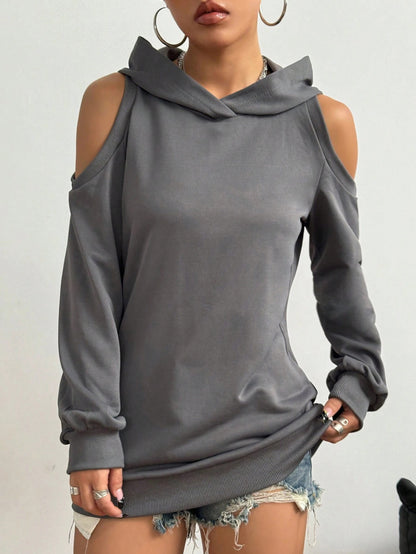 Pull à capuche à épaules dénudées de couleur unie
