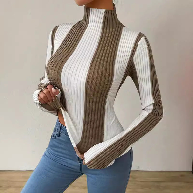 Pull classique, motif vertical contrasté noir et blanc